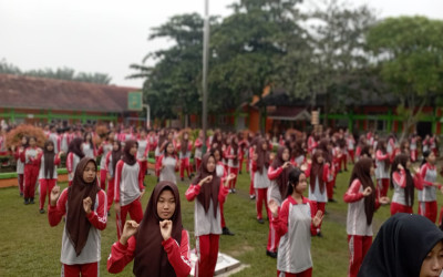 Semangat Pagi di SMAN 1 Banjar Margo